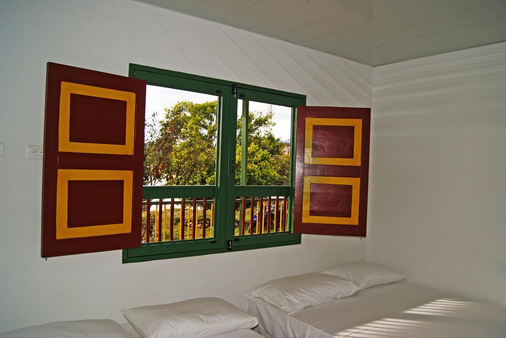 Hostal Casa De Los Taitas Саленто Экстерьер фото