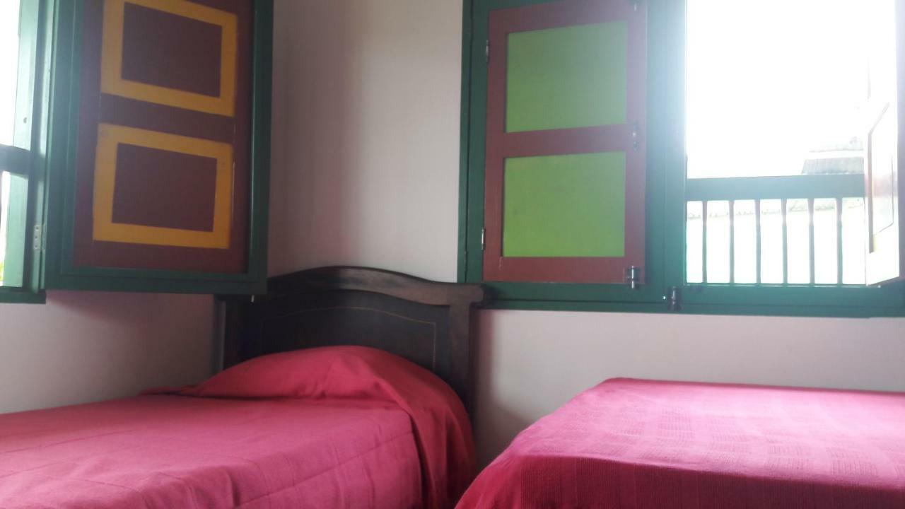 Hostal Casa De Los Taitas Саленто Экстерьер фото